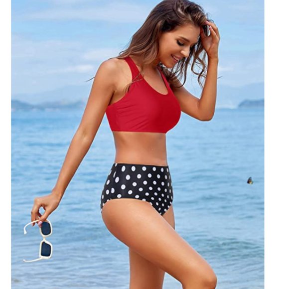 Good-Quality Two Piece Swimsuit - Picture 3 of 6